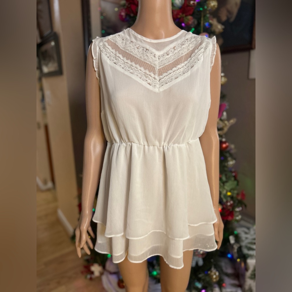 Torrid Cream Lace Trim Blouse size 3XL